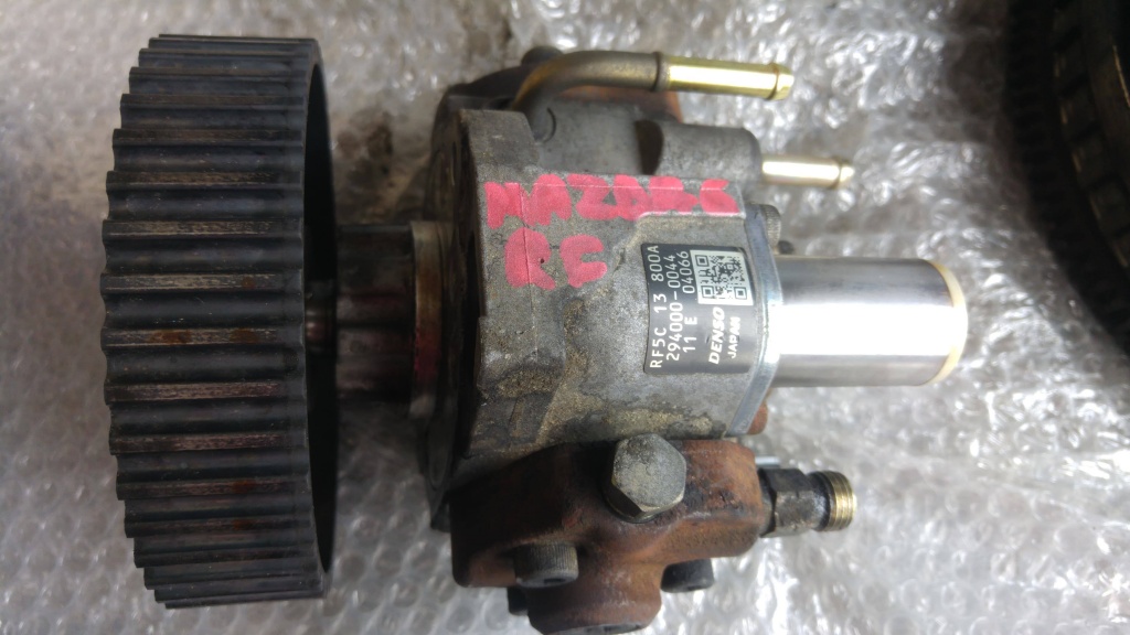 Pompa inalta mazda 6 2.0 d rf5c 2002-2008 294000-0044