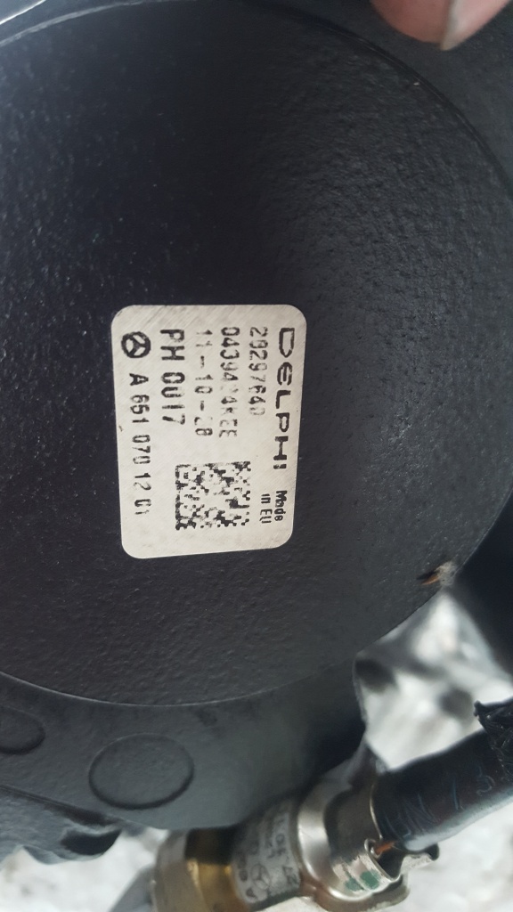 Pompa Inalta Mercedes W204, W212, 2.2CDI 170CP OM651Euro 5 A6510701201