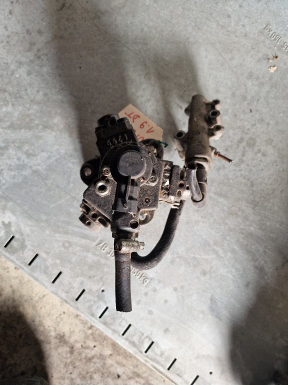 Pompa Inalta Opel 1.9DT Astra H Zafira B 120CP