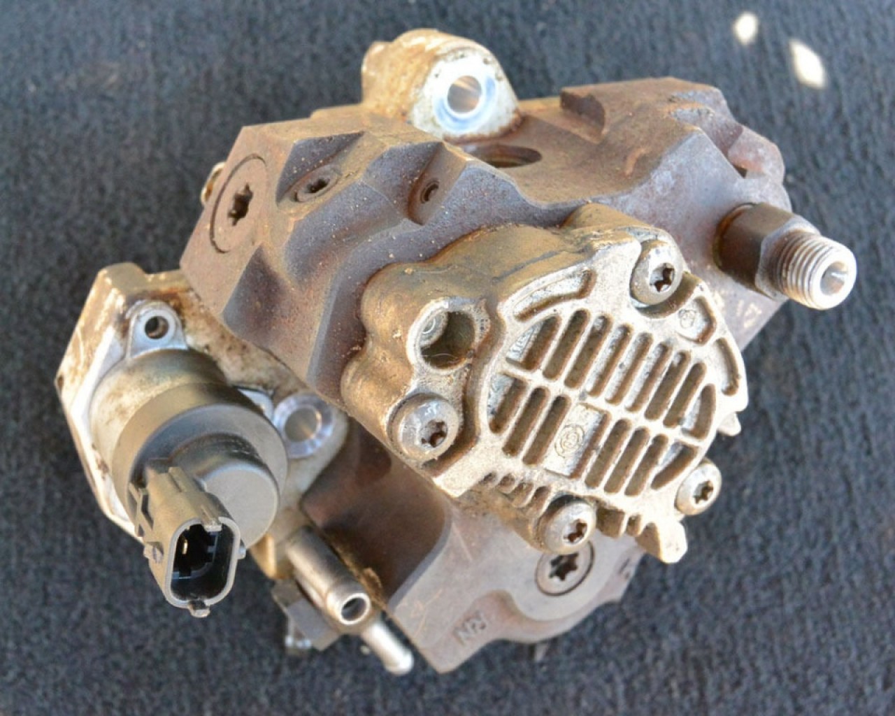 Pompa inalta presiune 0445010086 opel combo 1.7 cdti z17dth 101 cai