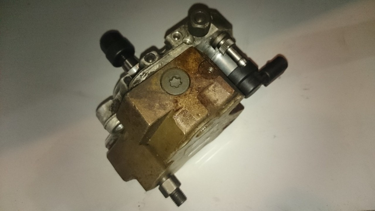 Pompa inalta presiune 0445010146 7798333 bmw e83 x3 2.0d m47n204d4