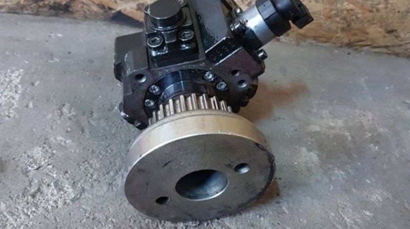 Pompa inalta presiune 059130755s audi a4 b7 2.7 tdi bsg 163 cai