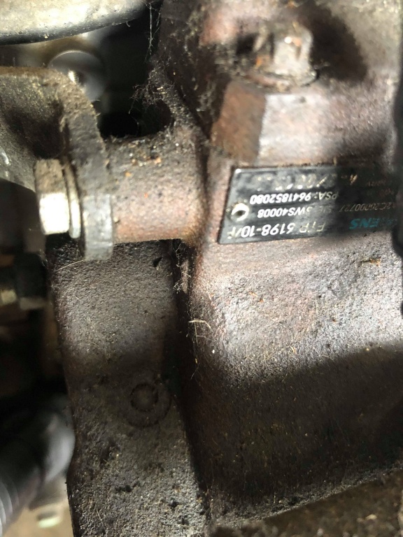 Pompa inalta presiune 1.4 tdci ford fiesta 5 fusion 9641852080