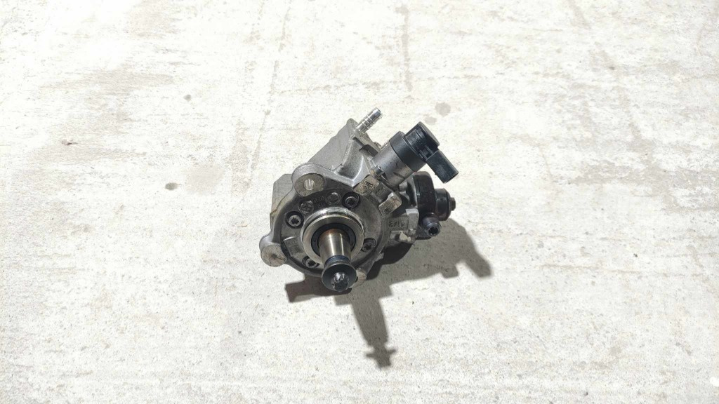 Pompa inalta presiune 7810696-07 BMW Seria 3 F34 2.0 D an fab. 2013 - 2015