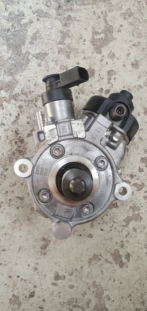 Pompa inalta presiune 7823452 BMW X1 E84 F20 E90 F30 X3 F25 2.0D 2010 2011 2012 2013 2014