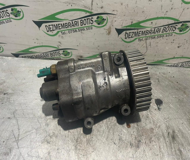 Pompa inalta presiune 9303-103A 9303-103A Renault Clio 2 [1998 - 2005] Symbol Sedan 1.4 MT (98 hp)