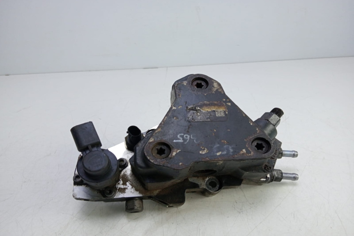 Pompa inalta presiune A6460700401 Mercedes-Benz C-Class W204/S204 [2007 - 2012]