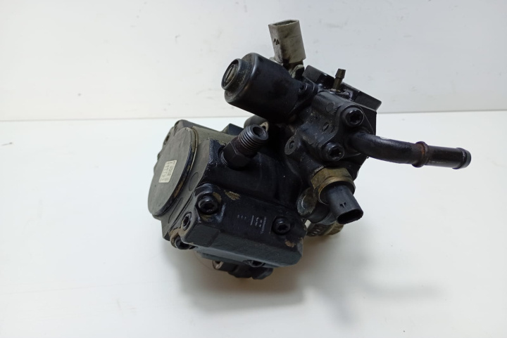 Pompa inalta presiune A6510700301 Mercedes-Benz C-Class W204/S204 [2007 - 2012]