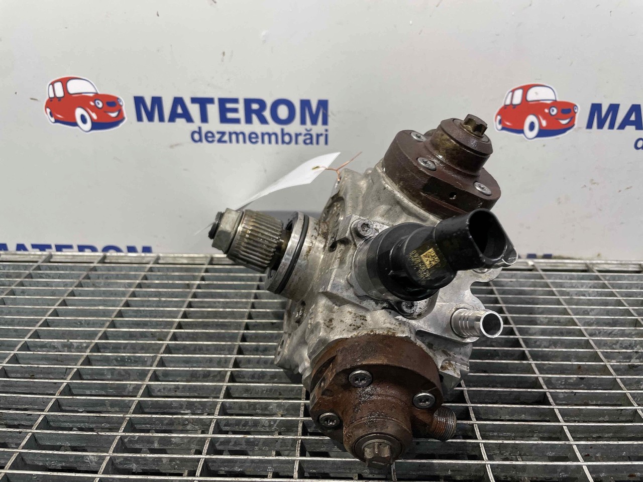POMPA INALTA PRESIUNE AUDI A4 A4 3.0 TDI - (2012 2015)