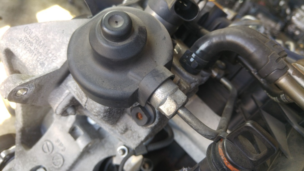 Pompa inalta presiune audi a4 b8 8k 2.0 tdi cjc 0445010529 03l130755ac