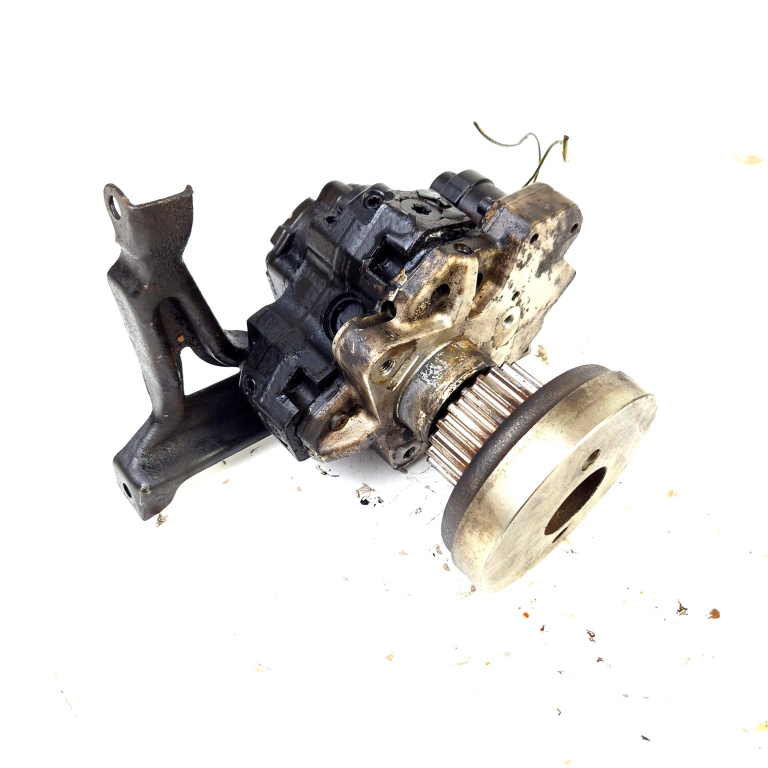 Pompa Inalta Presiune Audi A6 (4F, C6) 2004-2011 2.7 Tdi Quattro Bsg Motorina 059130755J, 059130755Jb00, 0445010125, Crcp3S3R9020789S Bosch