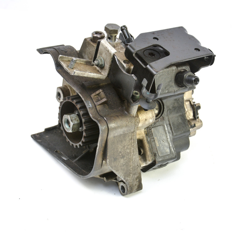 Pompa Inalta Presiune Audi A8 (4E) 2002-2009 4.0 Tdi Quattro Ase Motorina 057130755G, 057 130 755 G, 057 130 755 , 057130755 , 0445010082, 0 445 010 082, 057130167K, 057 130 167 K, 057 130 167 , 057130167 , 2 001677, 03122525, 4E0971262, 4E0 971 262