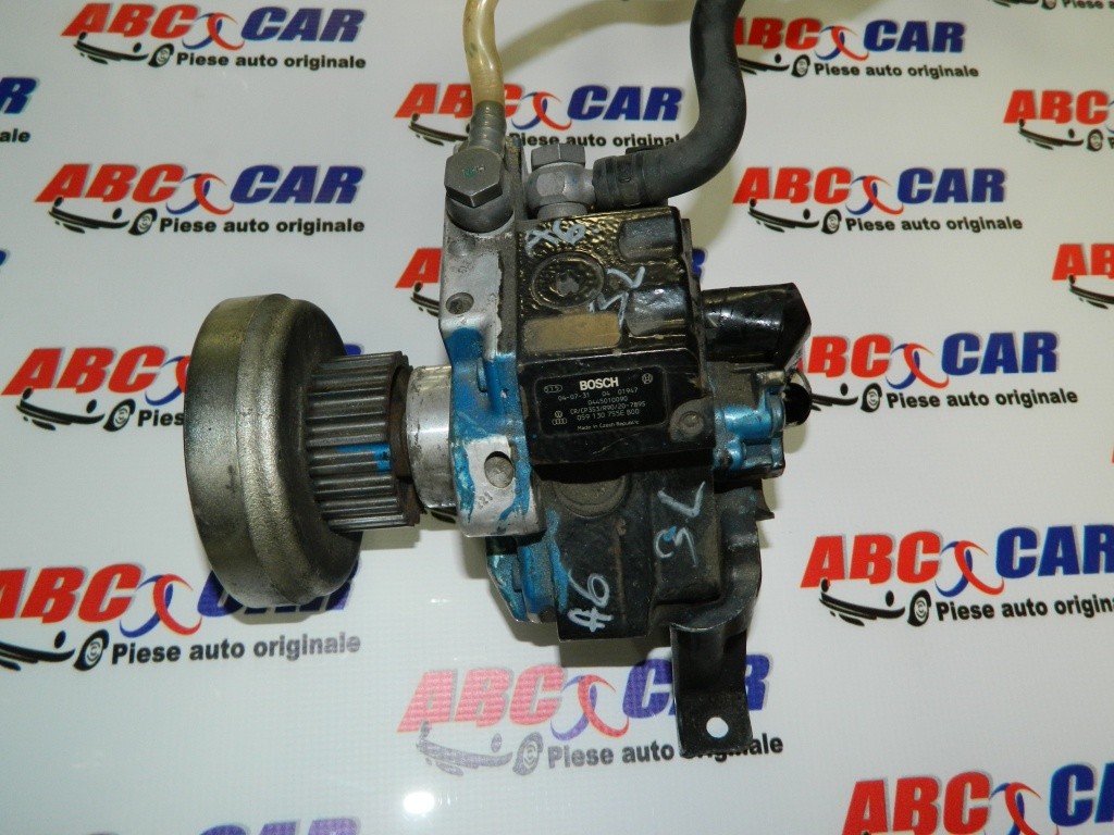 Pompa inalta presiune Audi Q7 4L 3.0 TDI cod: 059130755E model 2010