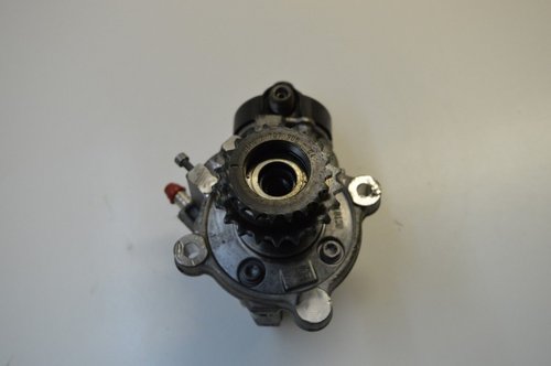 Pompa inalta presiune bmw e87 e88 116d n47d20a cod 0445010519 7823452