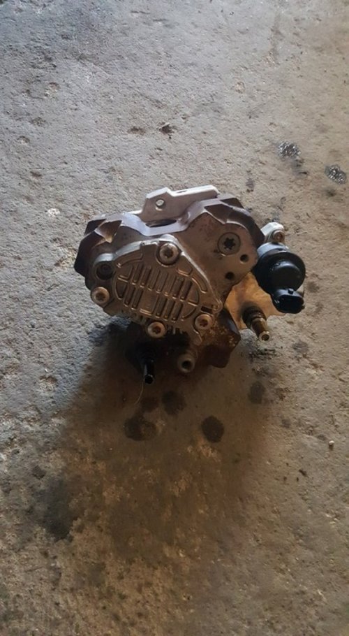 Pompa inalta presiune bosch cod 9651844380 peugeot 308 1.6 hdi 9hz 109 cai