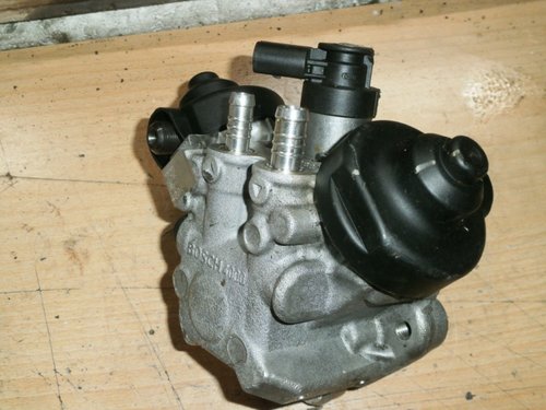 Pompa inalta presiune cod 0445010611 059130755ah audi a6 4f cana 190 cai