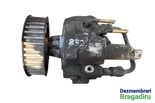 Pompa inalta presiune Cod: 22100-0G010 22100-0G010 Toyota Avensis 2 T25 [2002 - 2006] wagon 2.0 D MT...