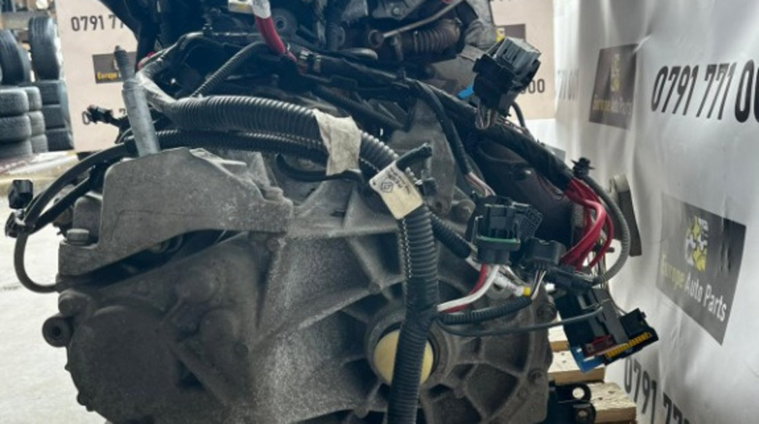 Pompa inalta presiune Dacia Duster 1.5 dCi 4x4 transmisie manualata 6+1 an 2015 cod motor K9K858