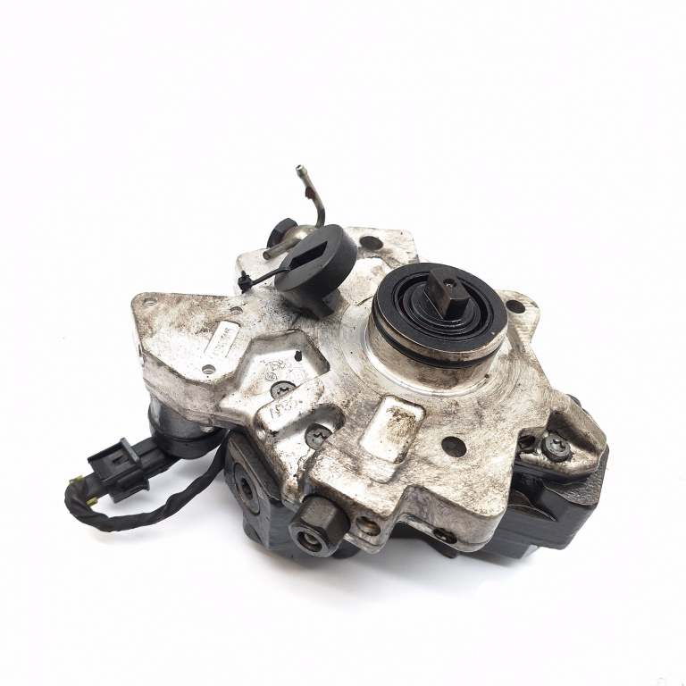 Pompa Inalta Presiune Kia Pro Ceed (Ed) 2008-2013 2.0 Crdi 140 D4Ea-F Motorina 0445010121, 3310027400, Crcp3S3R1103089S, 100957, 4134610115 Bosch