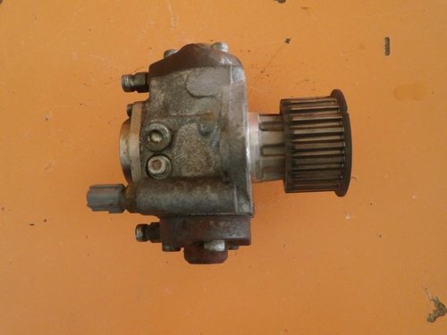 Pompa inalta presiune mazda 5 2.0 cd rf7j cod 294000-0422