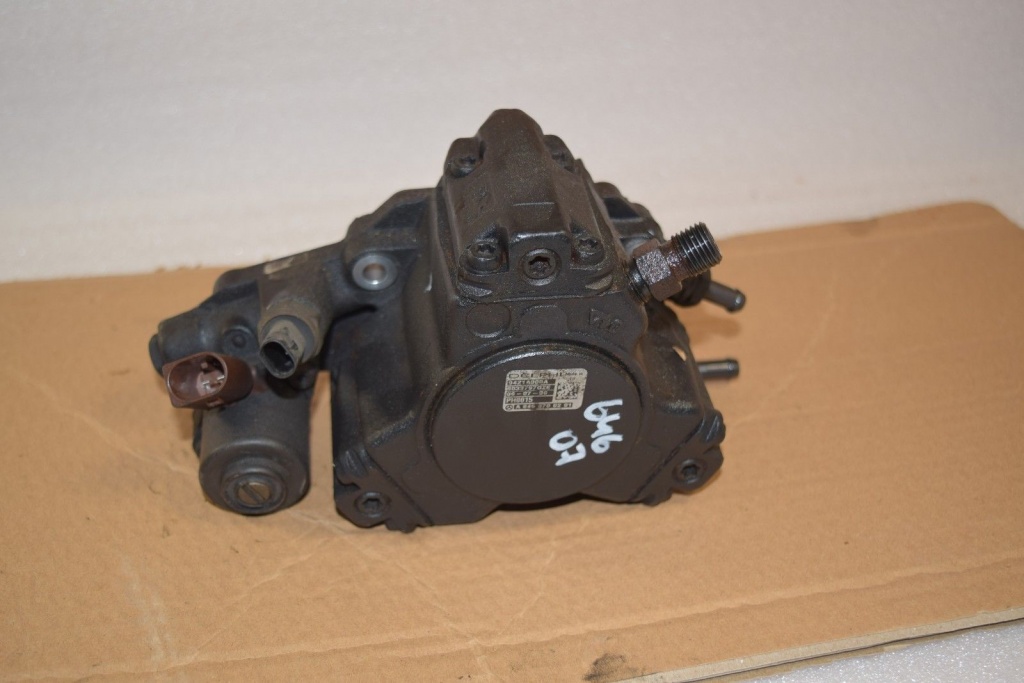 Pompa inalta presiune Mercedes E220 CDI W211 OM 646821 2007 A6460700201