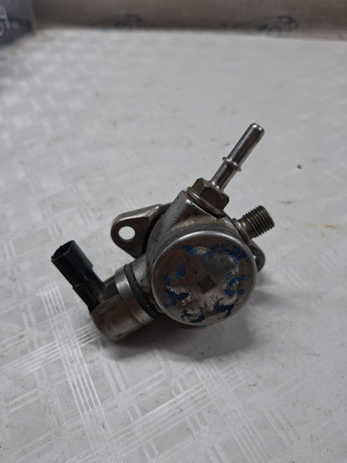 Pompa inalta presiune Nissan Qashqai 1.2 Benzina 2014, 166307020R
