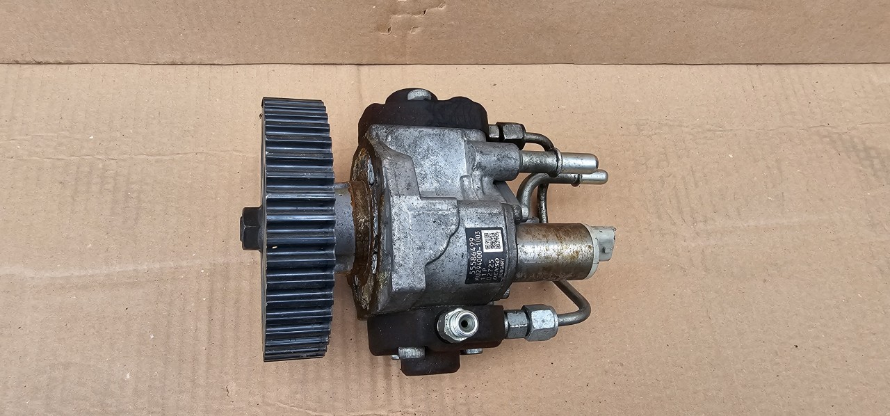 Pompa inalta presiune Opel Astra J 1.7 CDTI 2009 2010 2011 2012