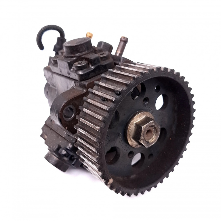 Pompa Inalta Presiune Opel Vectra C 2002-2008 1.9 Cdti Z 19 Dt Motorina 0445010456, 46517943, Crcp1H3R701089S, A004445624846, 0055206679, 01003313065 Bosch