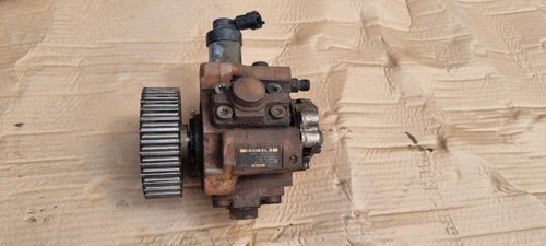 Pompa inalta presiune Renault Scenic 2 / Megane 3 1.9 DCI F9Q 2008 2009 2010 2011