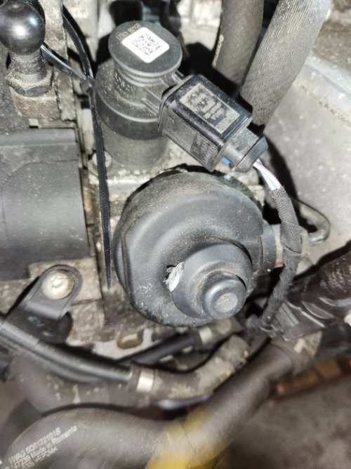 Pompa inalta presiune Volkswagen Passat B8 2.0 Tdi Cod : 04L130755D O445010537