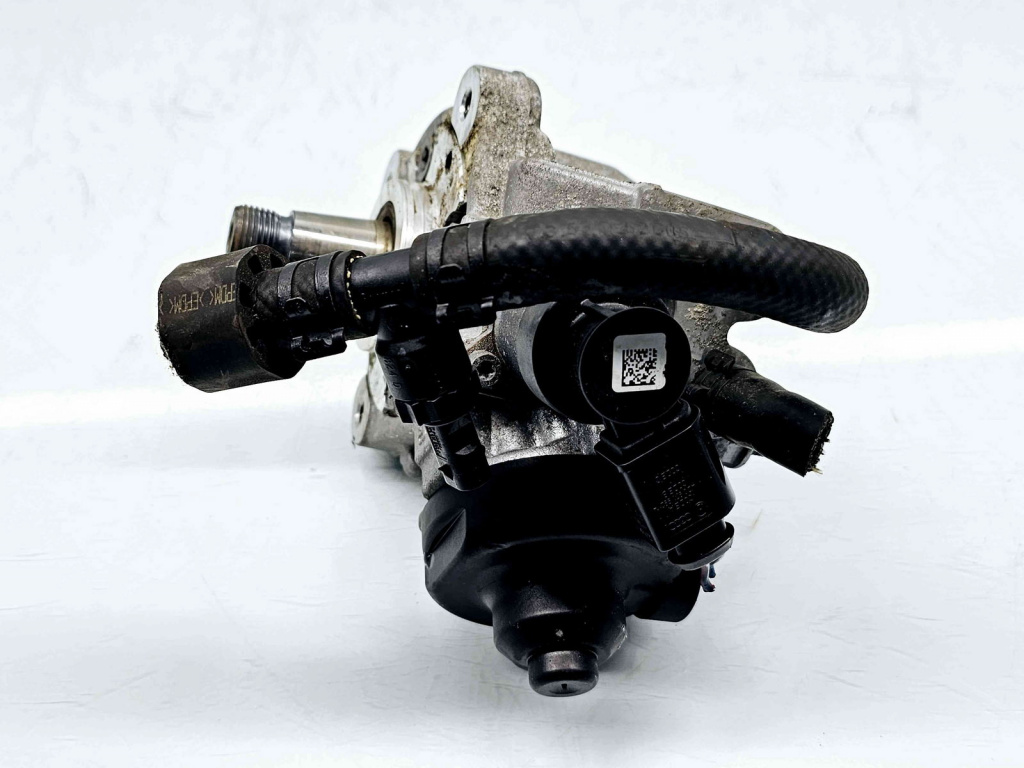 Pompa inalta presiune Volkswagen Passat CC (357) [Fabr 2008-2012] 03L130755L 0445010526 2.0 TDI CFFB 103KW / 140CP 2.0 TDI CFFB 103KW / 140CP