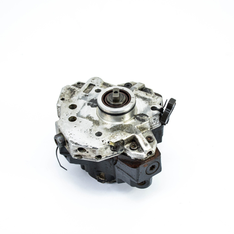 Pompa Inalta Presiune Volvo XC90 1 2002 - Prezent Motorina 8689590, 0445010043