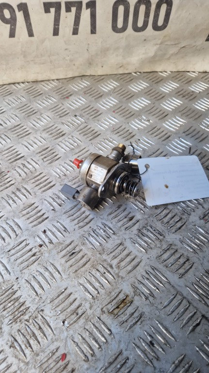 Pompa inalta presiune Vw Golf 6 1.8 TFSI cod motor CDAA cod 06H127025N
