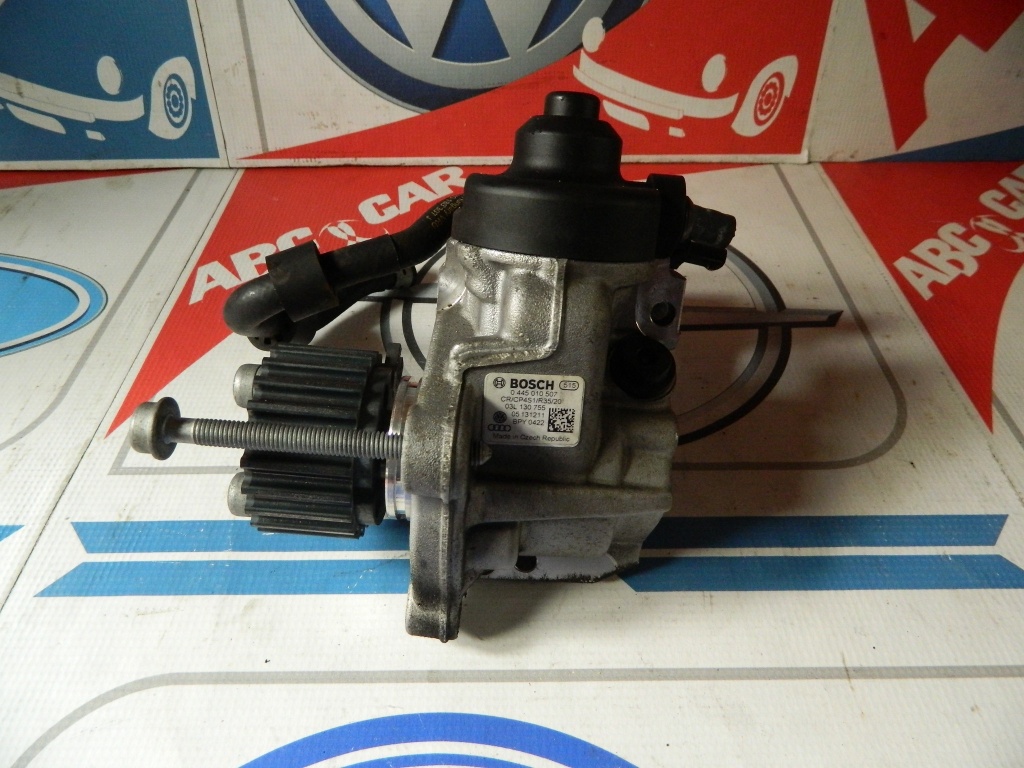Pompa inalta presiune VW Golf 6 2.0 TDI cod: 03L130755