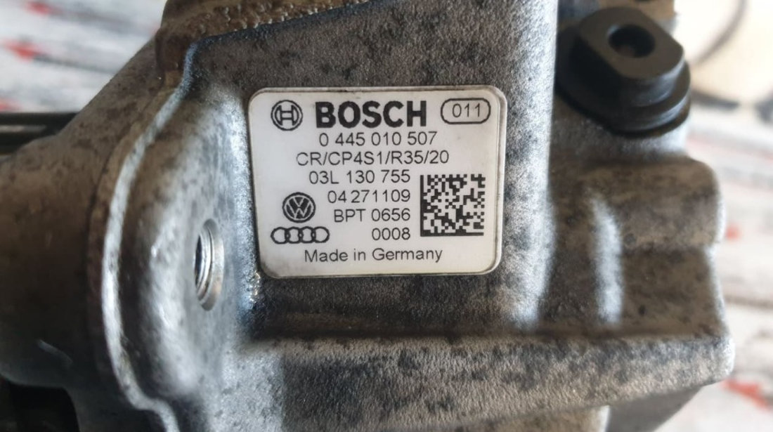Pompa inalta presiune VW Passat B6 2.0 TDI 110cp cod piesa : 03L130755