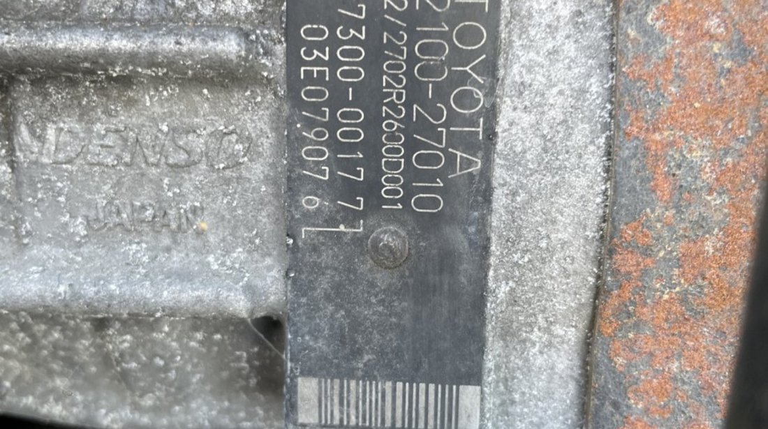 Pompa inalta Toyota Rav 4 2.0 D4D cod 22100-27010
