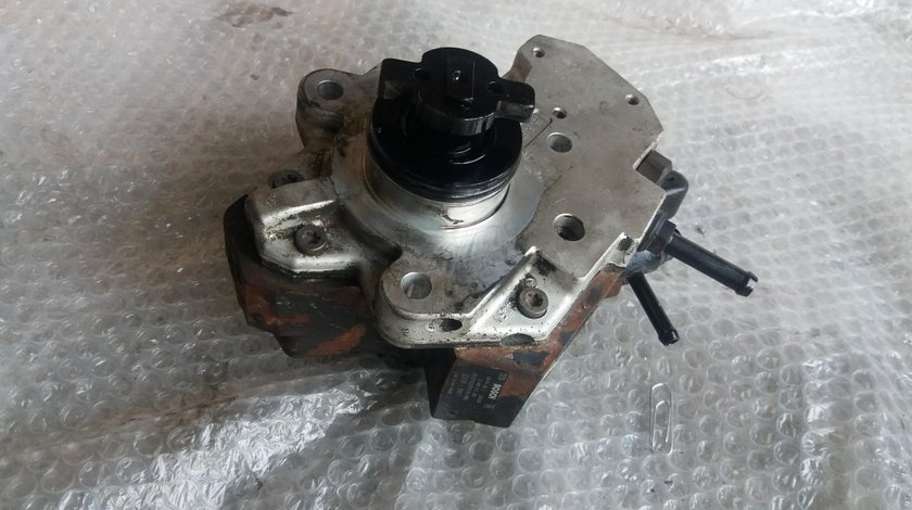 Pompa inalta toyota yaris p1 p2 1.4 d 1nd 2004 0445010088