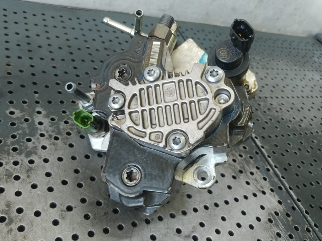 Pompa inalta toyota yaris p9 1.4 d-4d 1nd-tv 0445010134 22100-0n020 291086