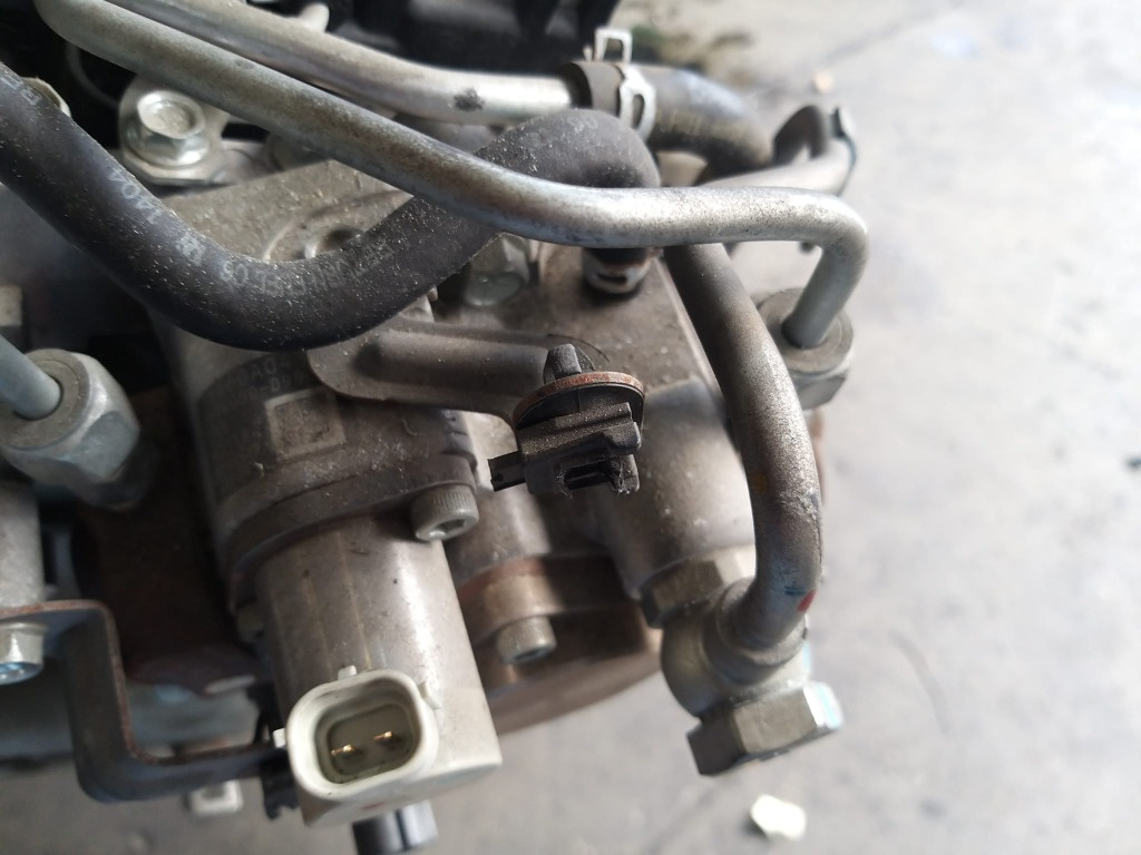 Pompa inalte 1.8di-d mitsubishi asx 1460a043 2940000992