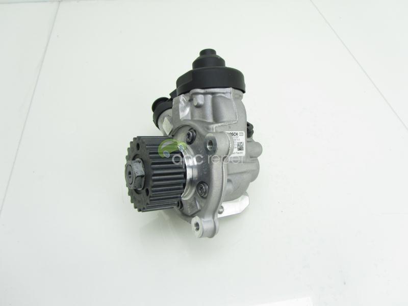 Pompa Inalte 2,0Tdi Originala Audi cod 04L130755D cod Bosch 0445010537
