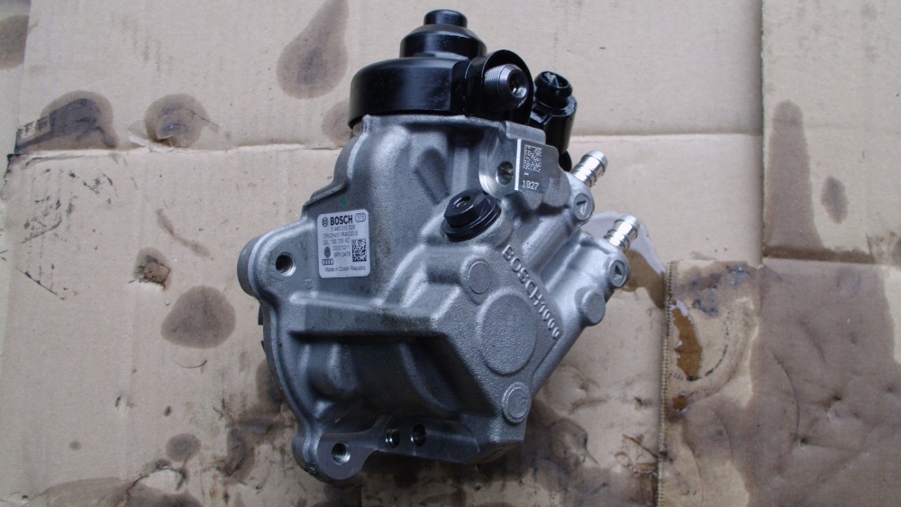 Pompa inalte AUDI 2.0TDI 2013 0445010529