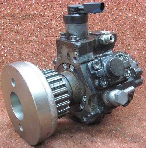 Pompa Inalte Audi Q7 3 0 Tdi Bun Cod 0445010154 059130755s