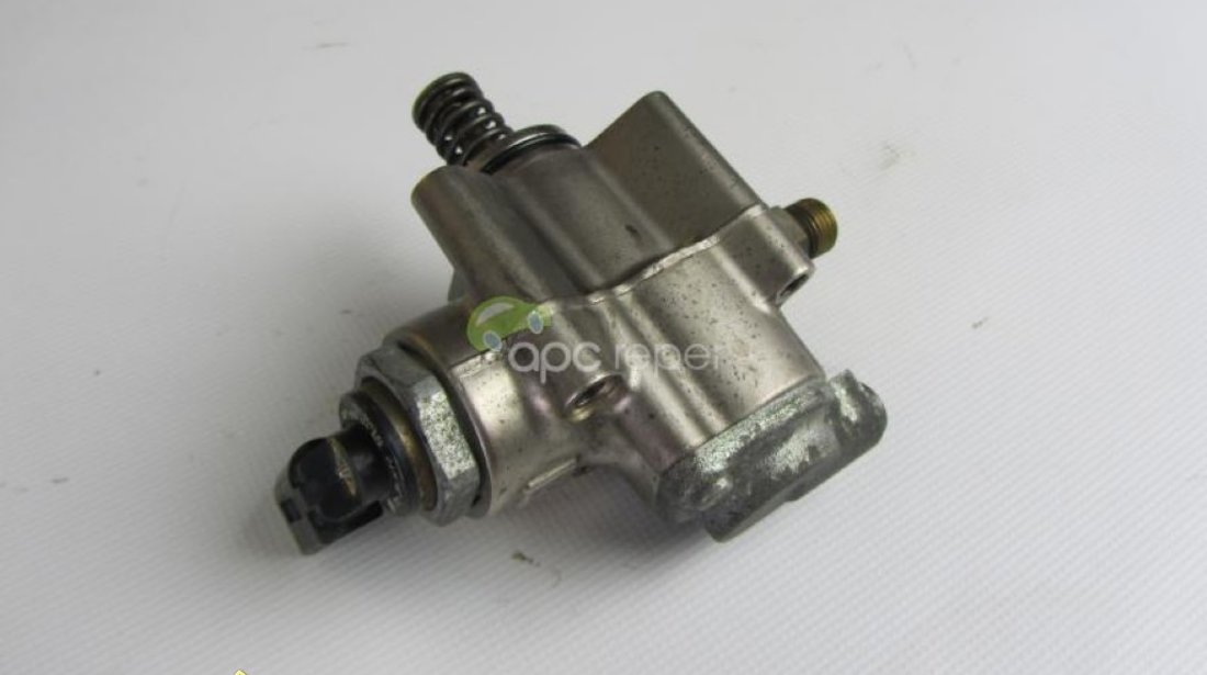 POMPA INALTE AUDI RS4 B7 ORIGINALA 079127026C