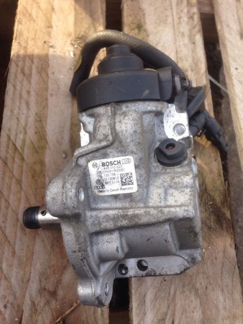 Pompa inalte cod 03l130755 audi a3 8p 2.0 tdi cbab 140 cai