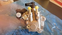 Pompa inalte cod 03l130755 audi a4 b8 2.0 tdi cagc...