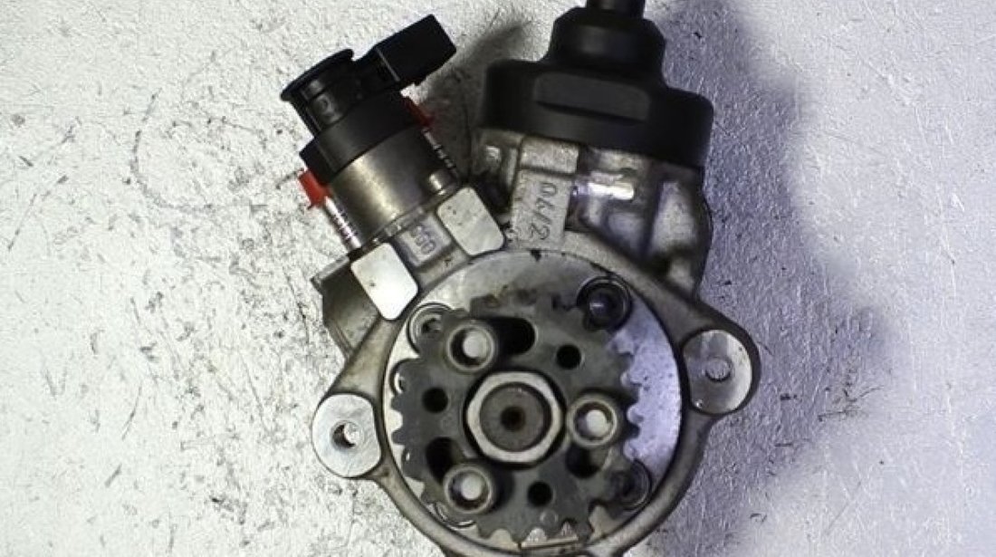 Pompa inalte cod 03l130755 audi a4 b8 2.0 tdi caga 143 cai