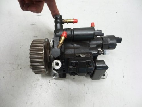 Pompa inalte cod 8200704210 mercedes benz a-class(w176) 160 cdi