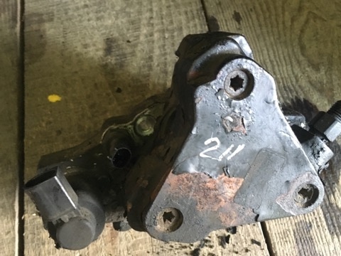 Pompa inalte Mercedes E class w211 2004