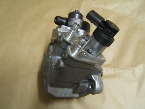 Pompa Inalte Vw Passat 2 0 Tdi Cbbb Cod 03l130755 0445010507