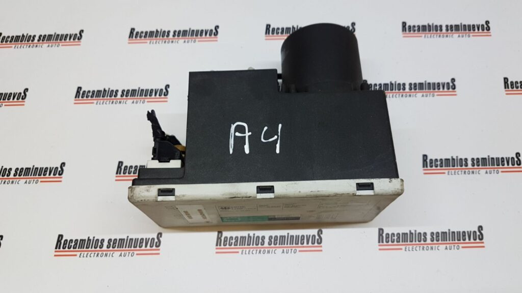 Pompa inchidere centralizata AUDI A4 8L0 862 257 D / 8L0862257D8L0 862 257 D / 8L0862257D